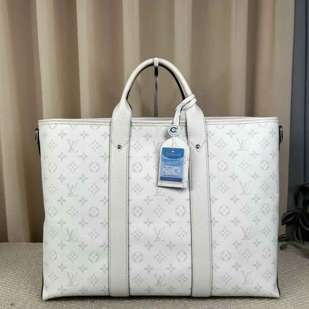 Louis Vuitton Women Pre-Loved Bag Very Good Condition